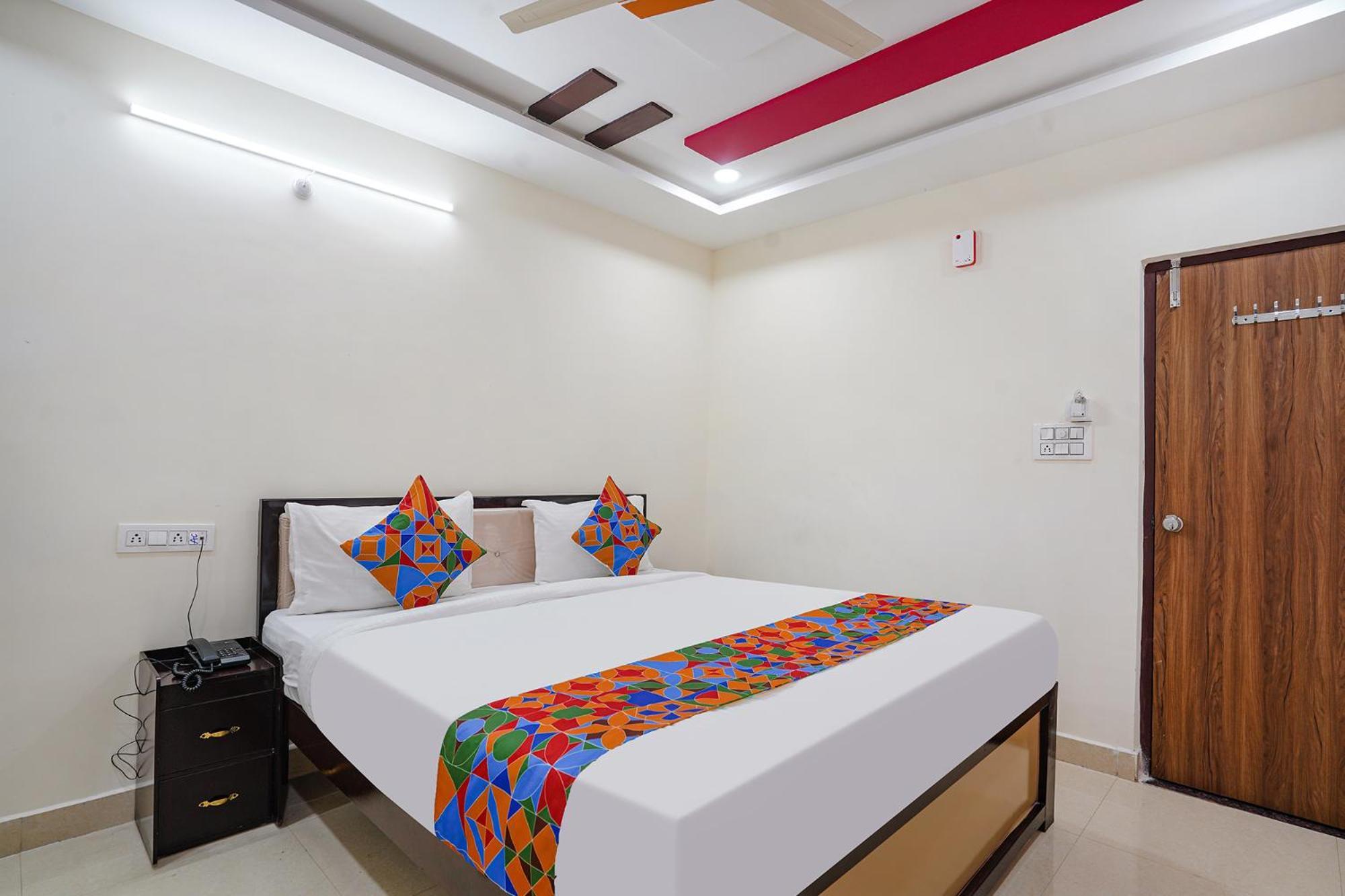 Hotel Fabhotel Sri Karthikeya Grand - Nr Nexus Mall, Kukatpally Hyderabad